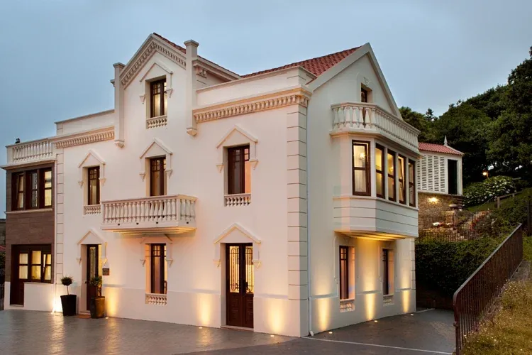 Imagen de Fachada hotel rustico 