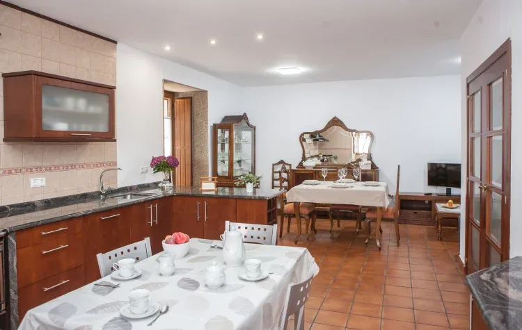 Imagen de cocina-comedor