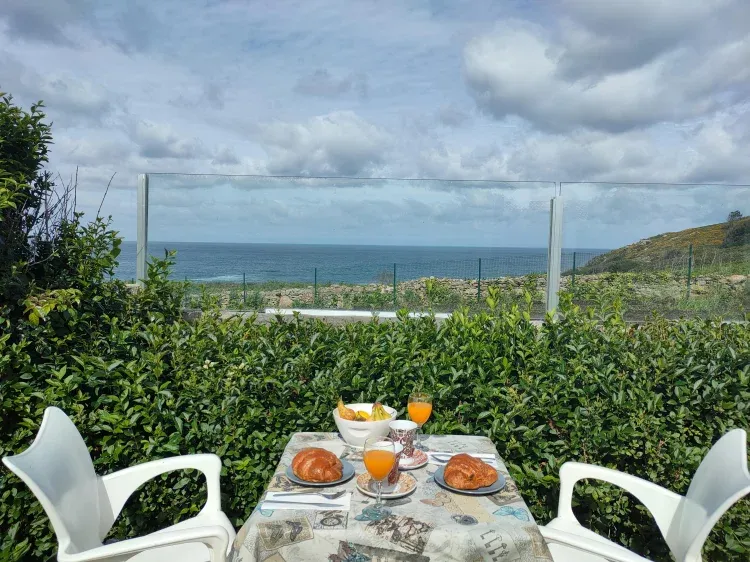 Imagen de Terraza y jardín privado
