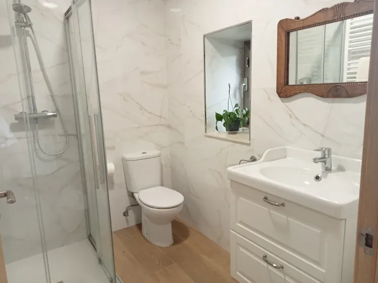 Imagen de 3 Ba&ntilde;os