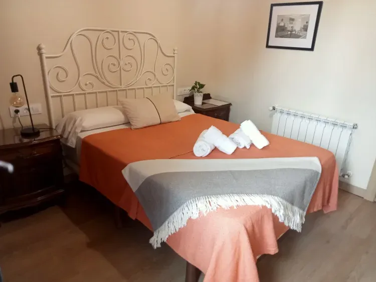 Imagen de doble  cama de matrimonio...
