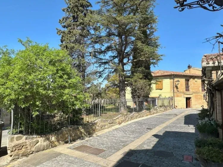 Imagen de fachada
