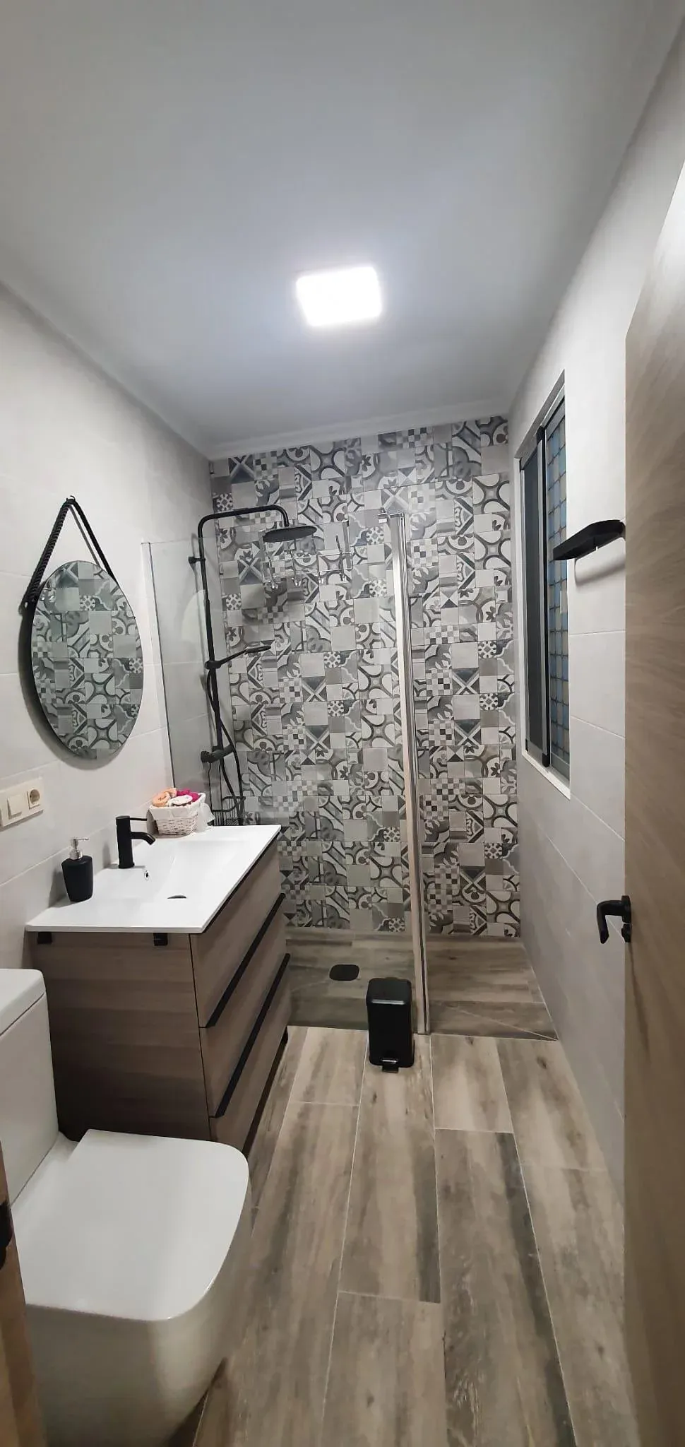 Imagen de BAÑO 2º