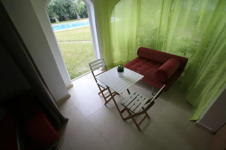 Imagen de Salida al jardin