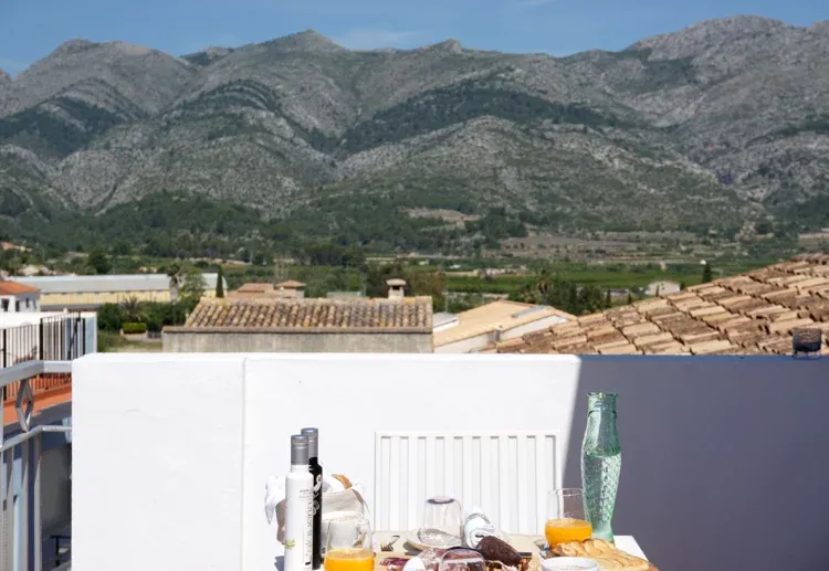 Imagen de Desayunos MARDENIT (Terraza privada/Vistas a la montaña)