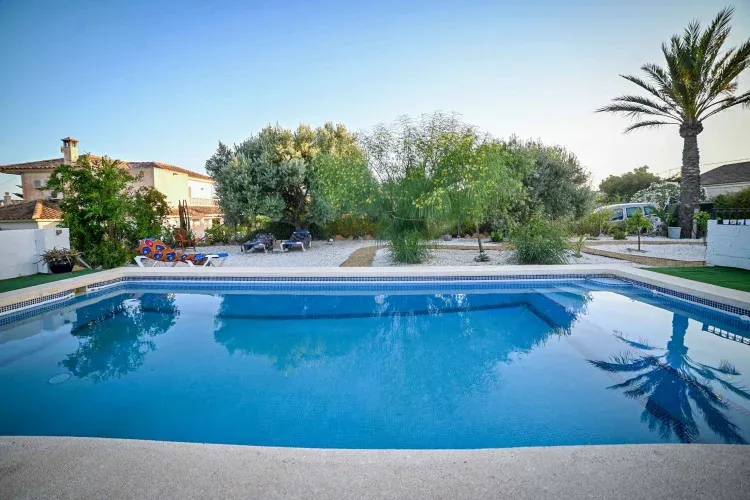 Imagen de Piscina Compartida