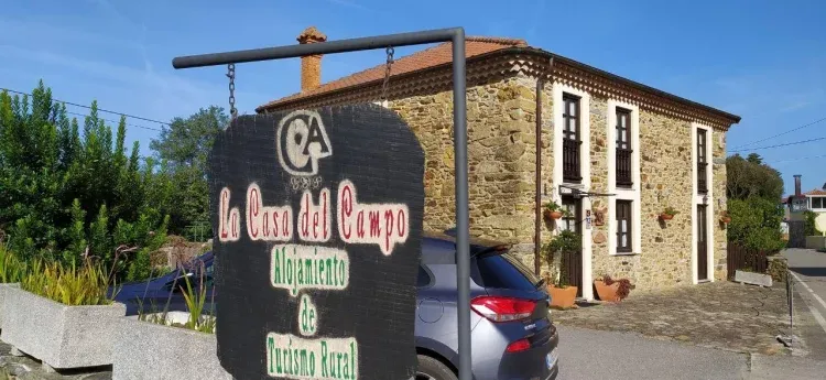 Imagen de Cartel y aparcamiento