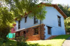 Imagen de Casa de Aldea La Pumarada y Casa Rural Lolo