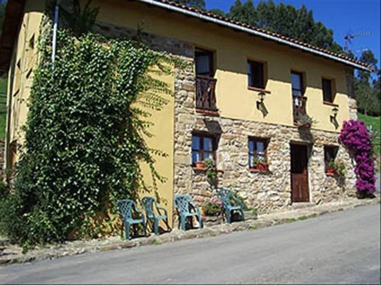 Imagen de Casa de Aldea para 10 personas Peña Crespa