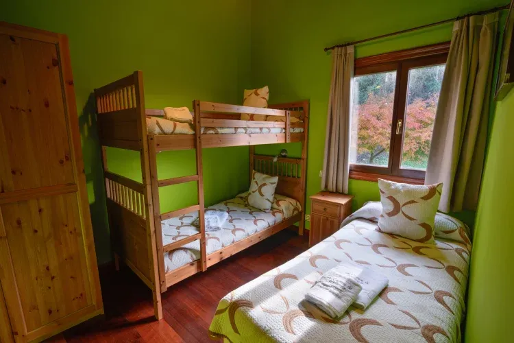 Imagen de habitación de tres camas 0.90