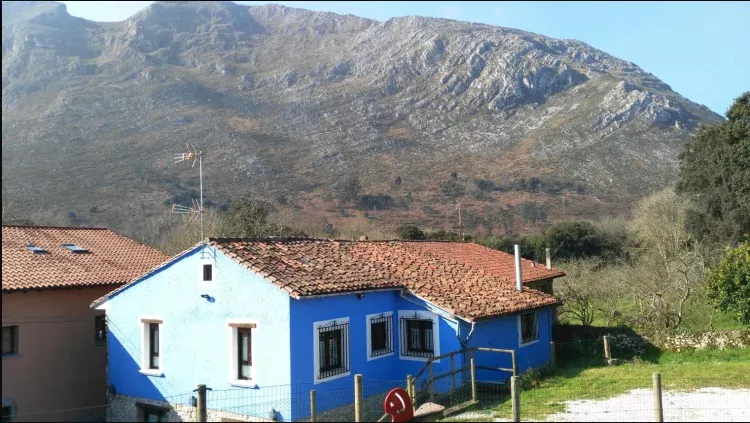 Imagen de Exterior detrás de la casa común