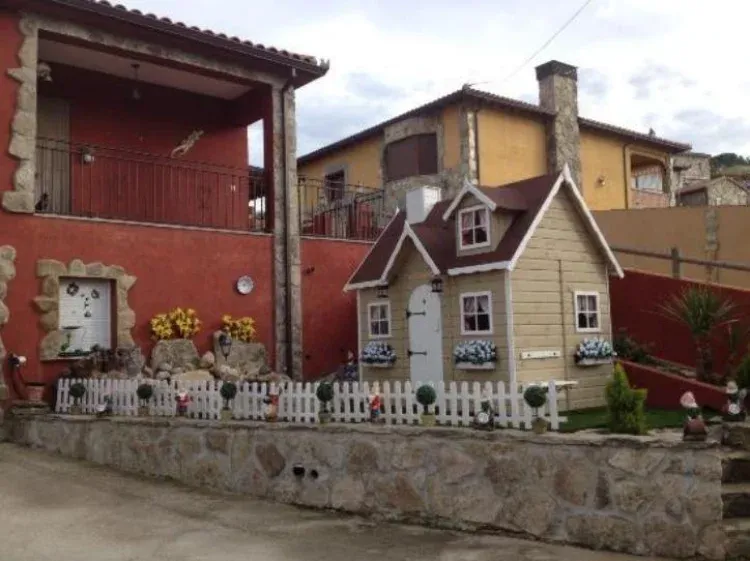 Imagen de La casita roja 8exterior