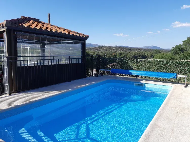 Imagen de la Roja 8, piscina