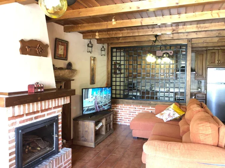 Imagen de Salón Con chimenea