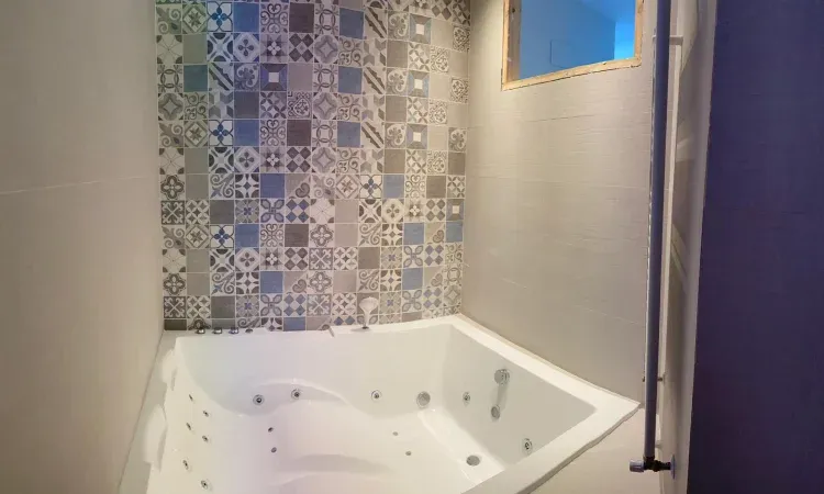 Imagen de jacuzzi