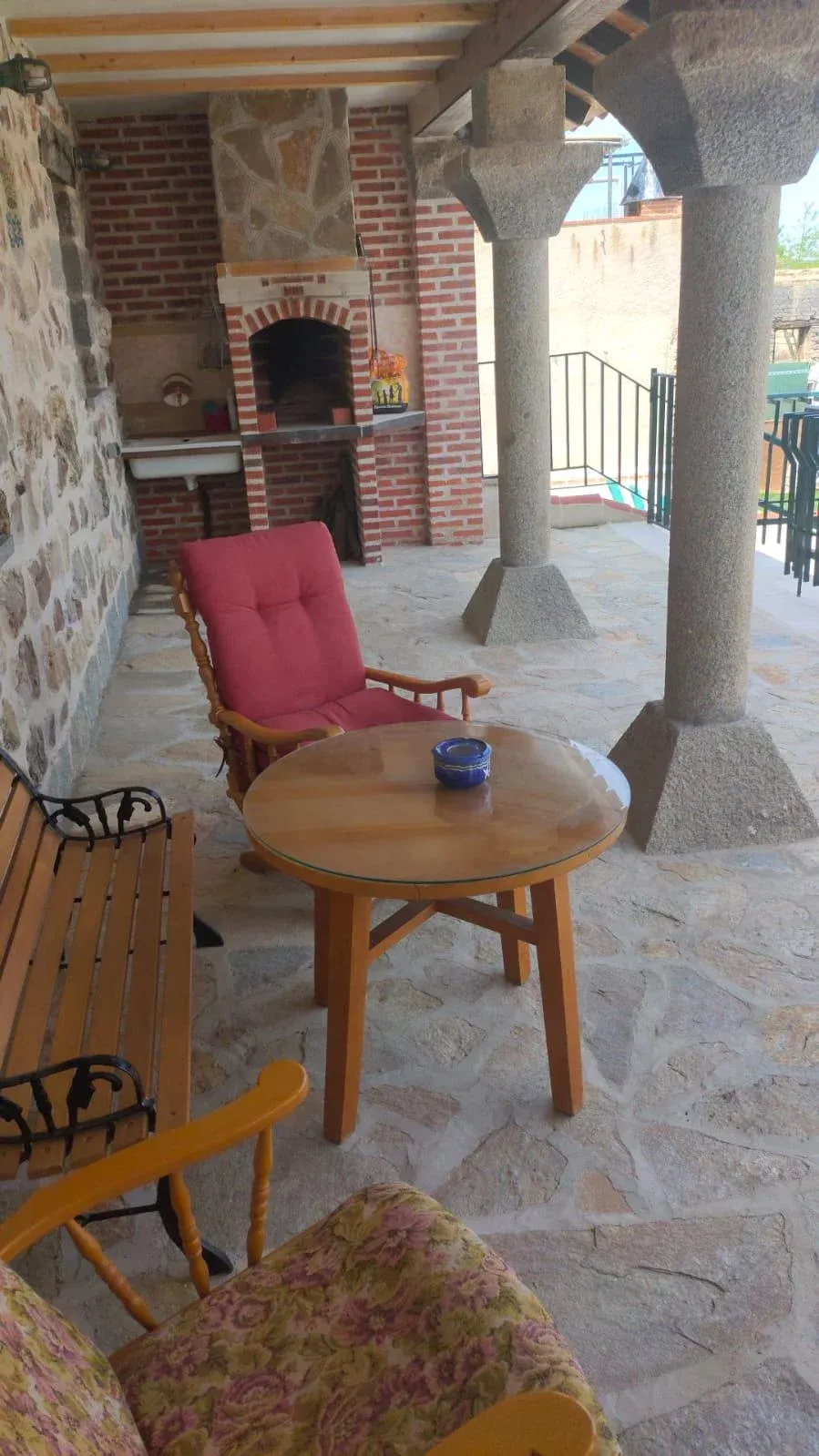 Imagen de Porche con barbacoa