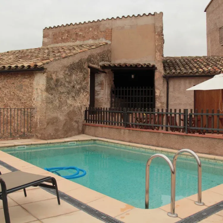 Imagen de Piscina masía rural Can Còdol, Maians, Barcelona