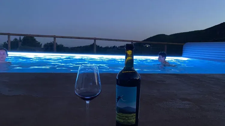 Imagen de Piscina iluminada