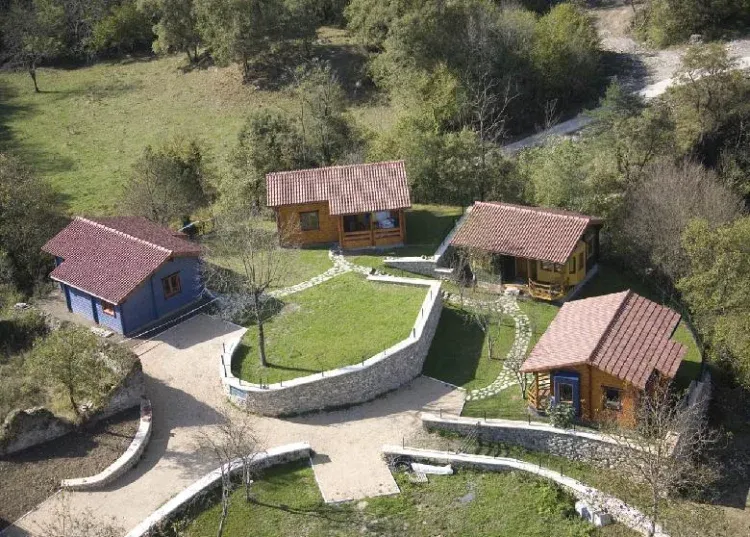Imagen de vista aerea de las 4 casas