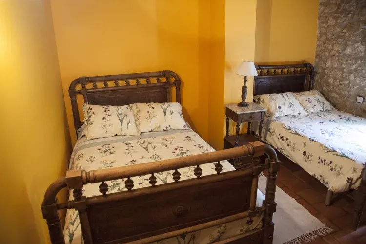 Imagen de Habitacion amarilla