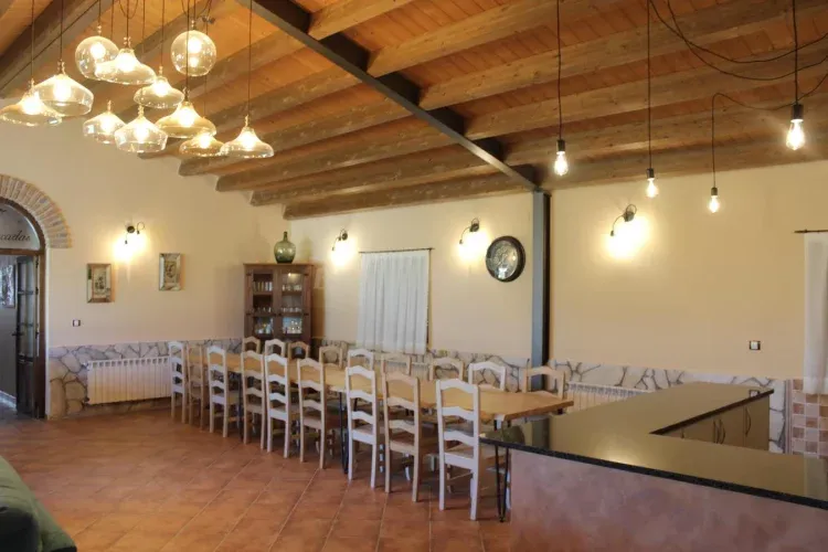 Imagen de salón-cocina-comedor de 85m2 aprox.