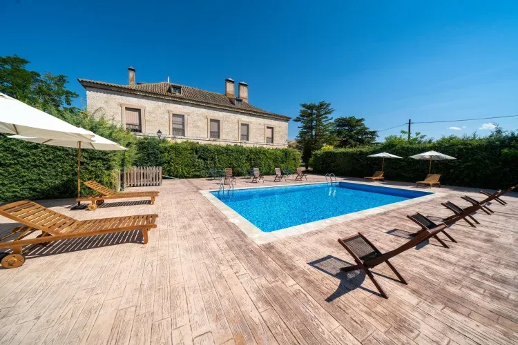 Imagen de Piscina en La Posada de Pradorey