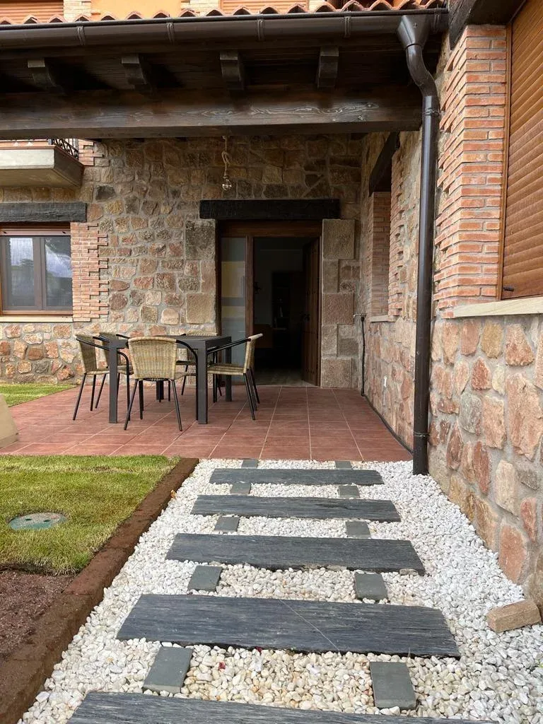 Imagen de Casa Rural con jardín