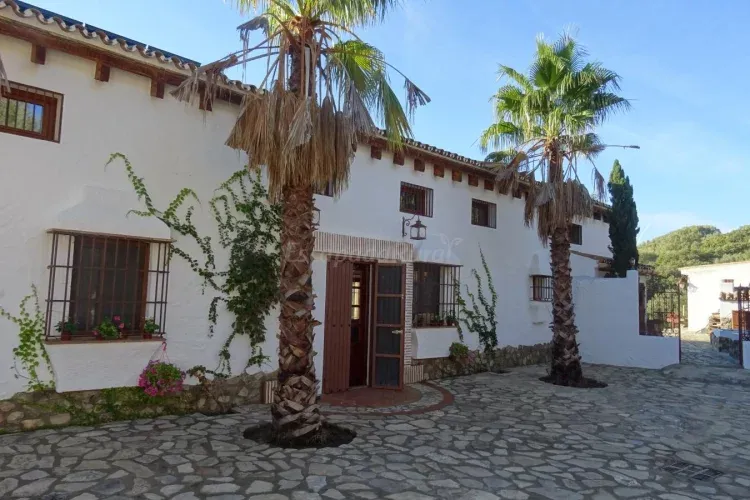 Imagen de Patio delantero de la Casa