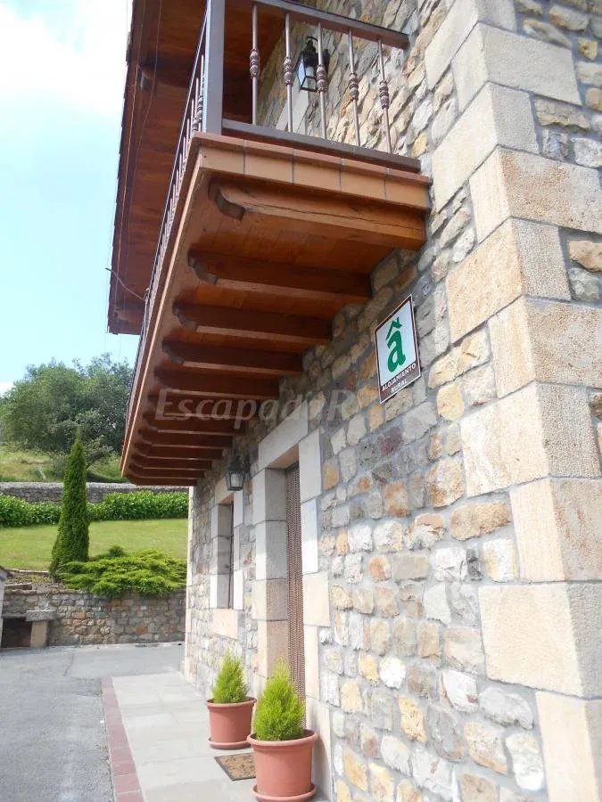 Imagen de Casa rural de Cantabria en piedra