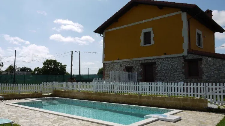 Imagen de Piscina