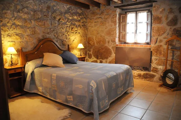 Imagen de HABITACION APTO SOBRA