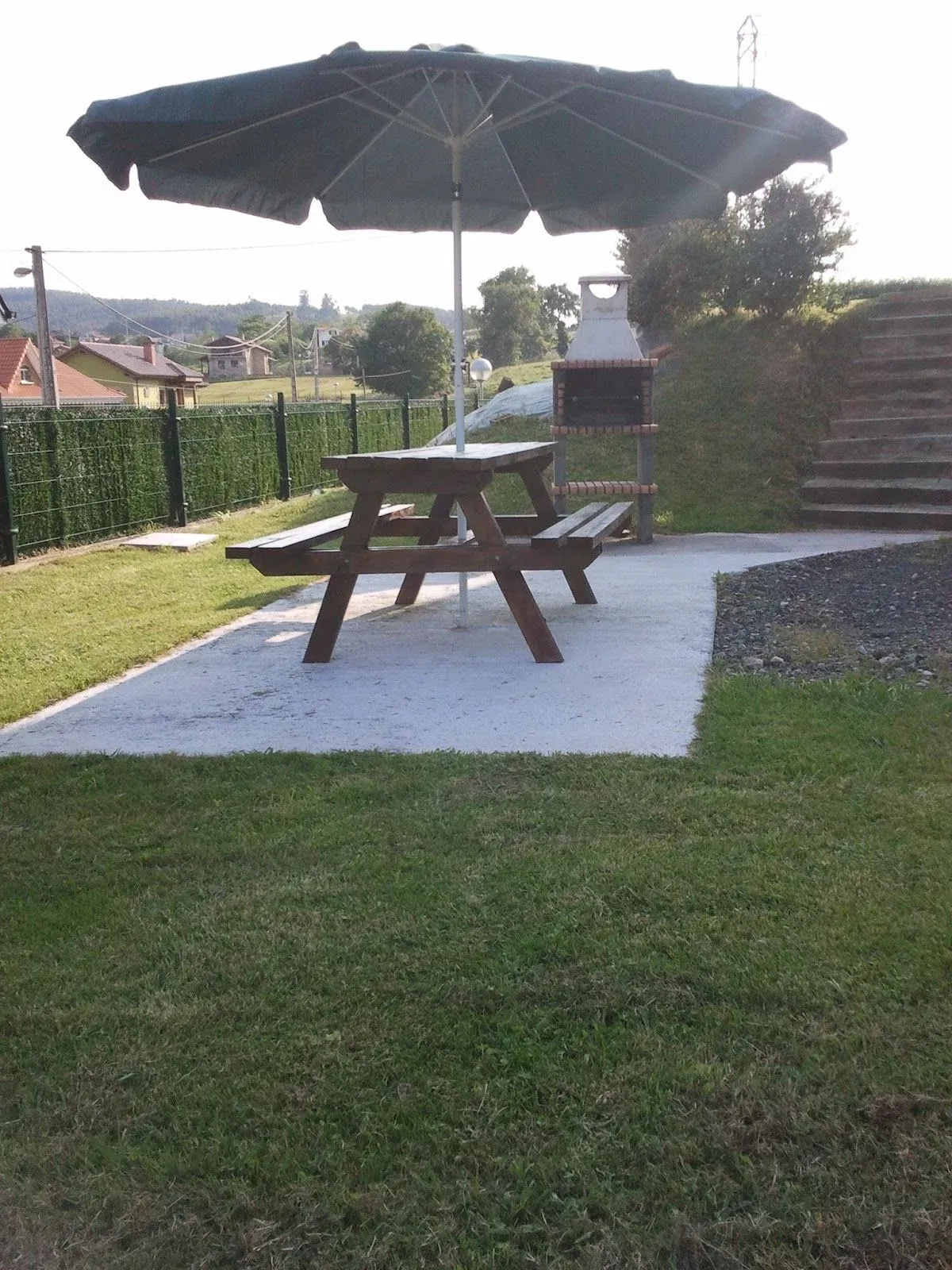 Imagen de Jardin1 - Zona Barbacoa