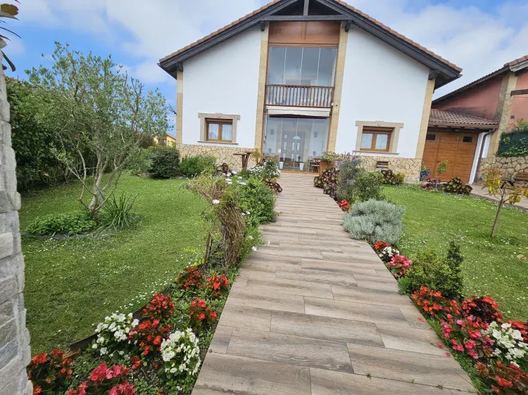 Imagen de ENTRADA A LA CASA SIN ESCALONES