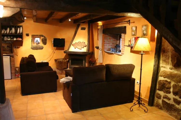Imagen de Sala con chimenea