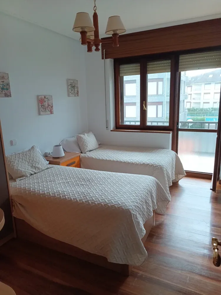 Imagen de Habitaci&oacute;n con dos camas individuales 