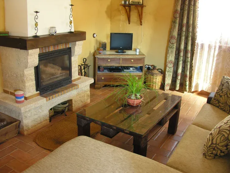 Imagen de Con chimenea.