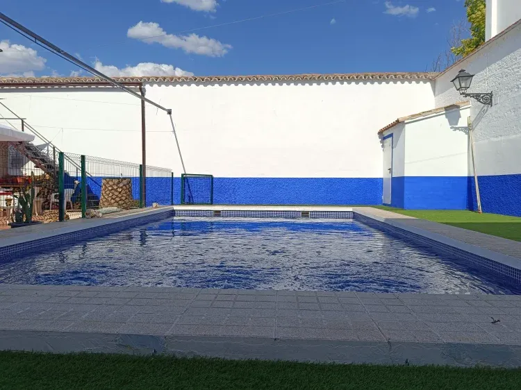 Imagen de Piscina exterior 