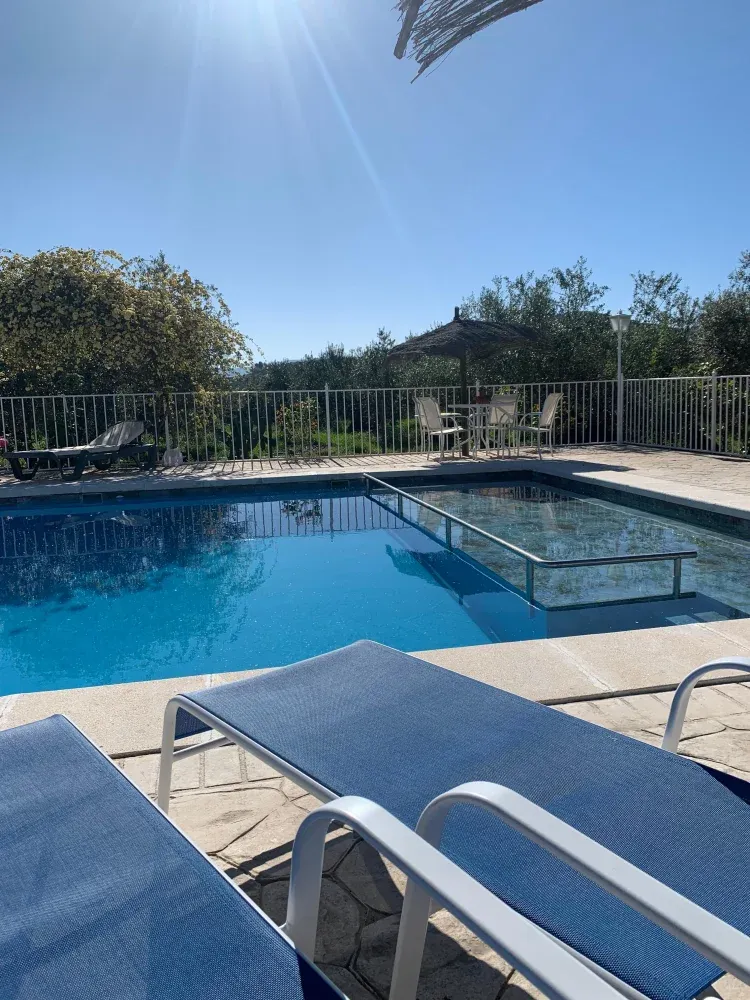 Imagen de Piscina reformada