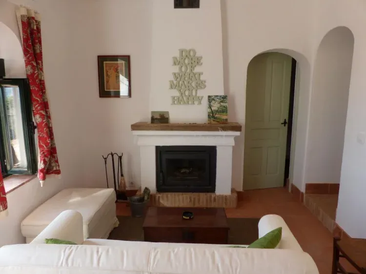 Imagen de Salón con chimenea