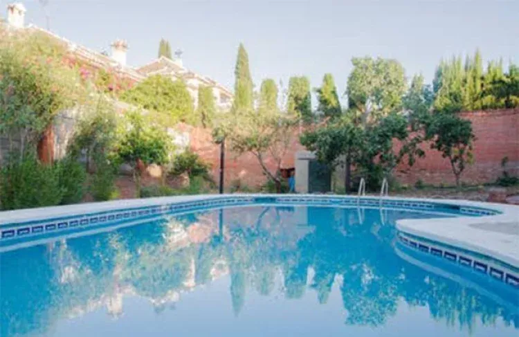 Imagen de Piscina de sal disponible durante todo el año para su uso
