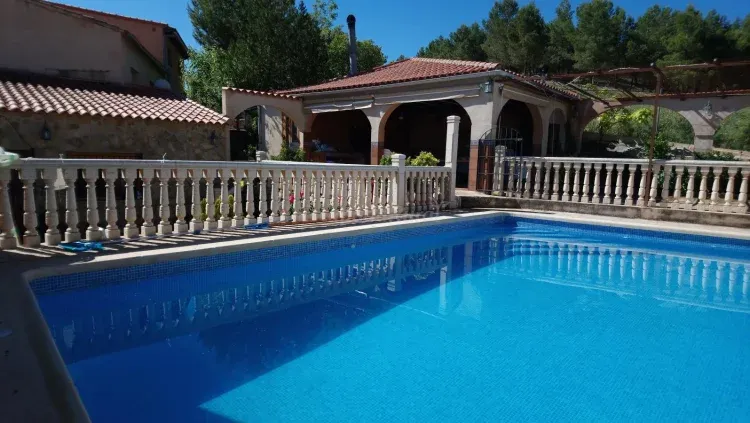 Imagen de piscina