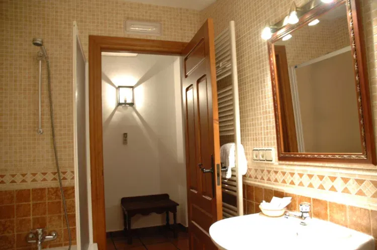 Imagen de Baño habitación matrimonio