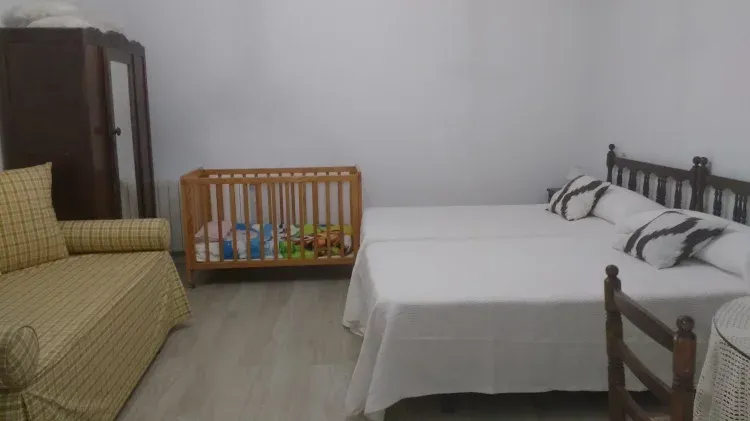 Imagen de Habitación doble con cuna