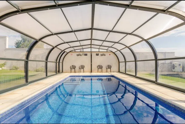 Imagen de Piscina climatizada interior