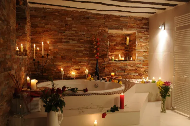 Imagen de Jacuzzi para sesión privada de spa.