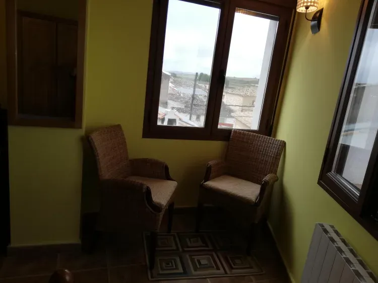 Imagen de zona de una habitación de matrimonio