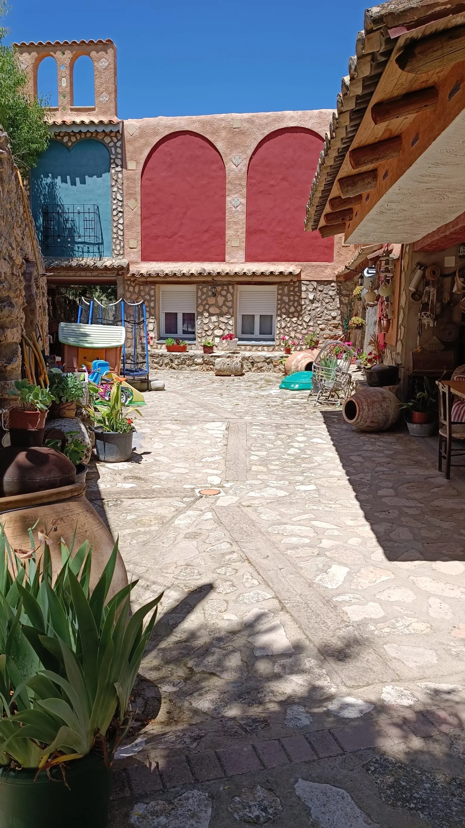 Imagen de Patios de la finca