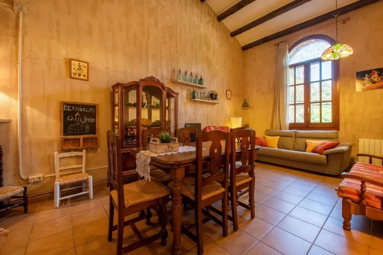 Imagen de vista parcial sala grande
