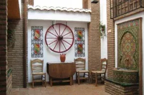 Imagen de El Corral de Serafin y El Patio del Carbón