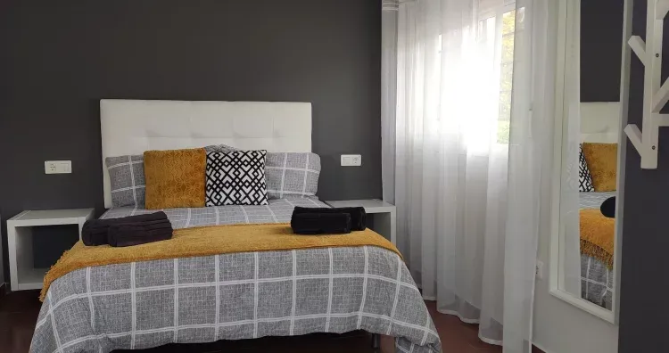 Imagen de Dormitorio doble o triple.cama matrimonio y cama individual 